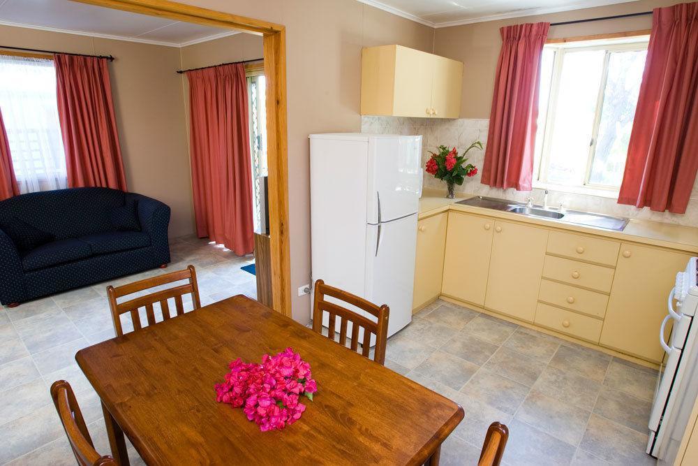 Acclaim Kingsway Tourist Park Hotel Madeley Eksteriør billede